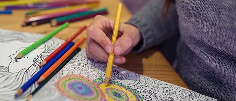 Easy adult coloring pages are a perfect Alzheimer's activity. #alzheimers #dementia